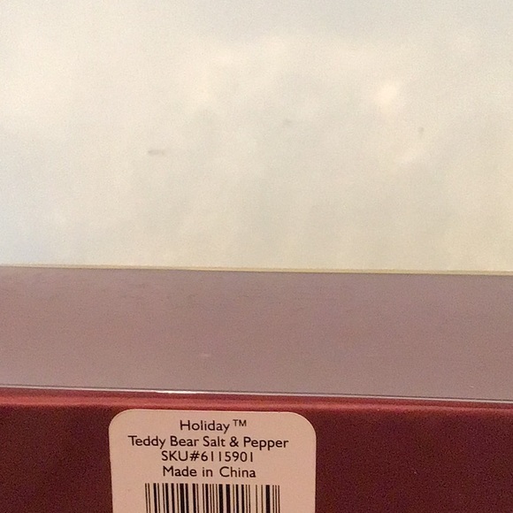 Lenox holiday teddy bear, salt and pepper shakers - Picture 5 of 7